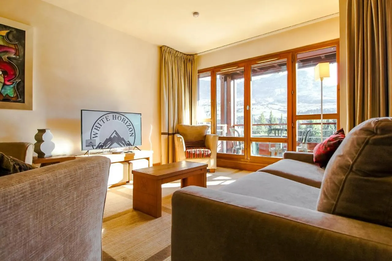 Stunning 3-Bedroom Apartment With Mountain Views Flaine France