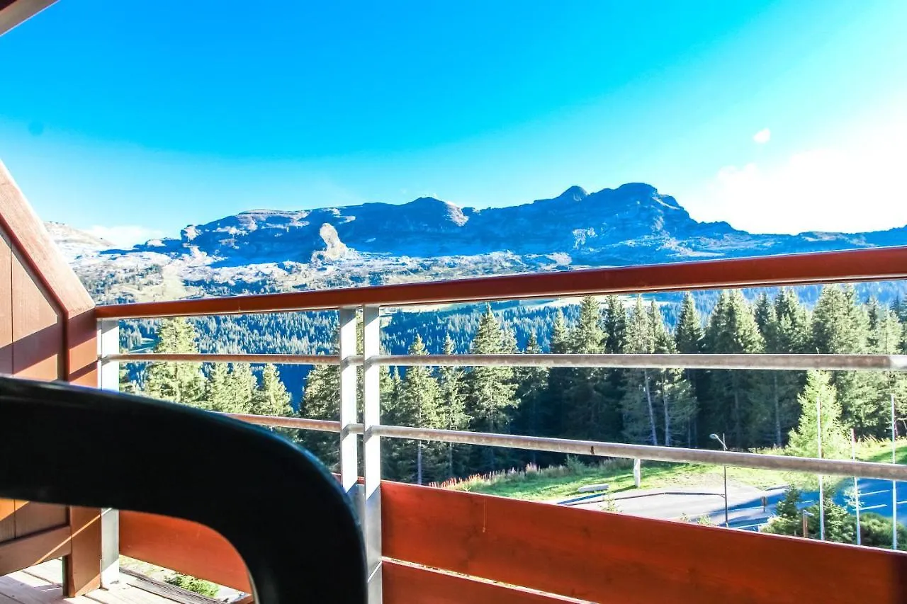 Stunning 3-Bedroom Apartment With Mountain Views Flaine