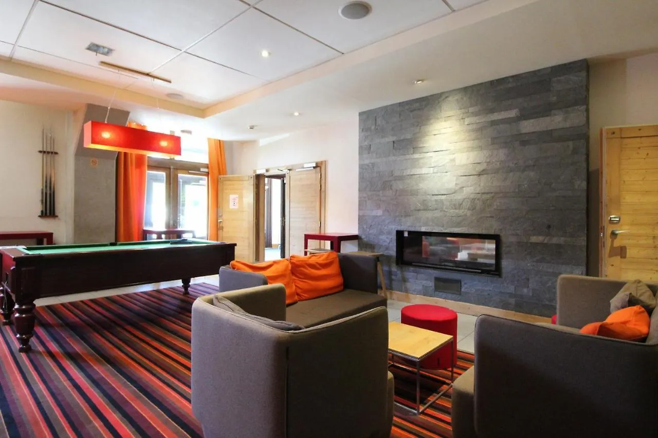 Stunning 3-Bedroom Apartment With Mountain Views Flaine