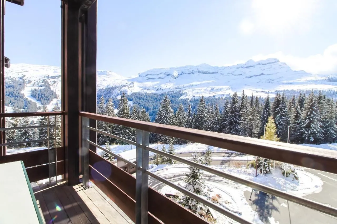 Stunning 3-Bedroom Apartment With Mountain Views Flaine France