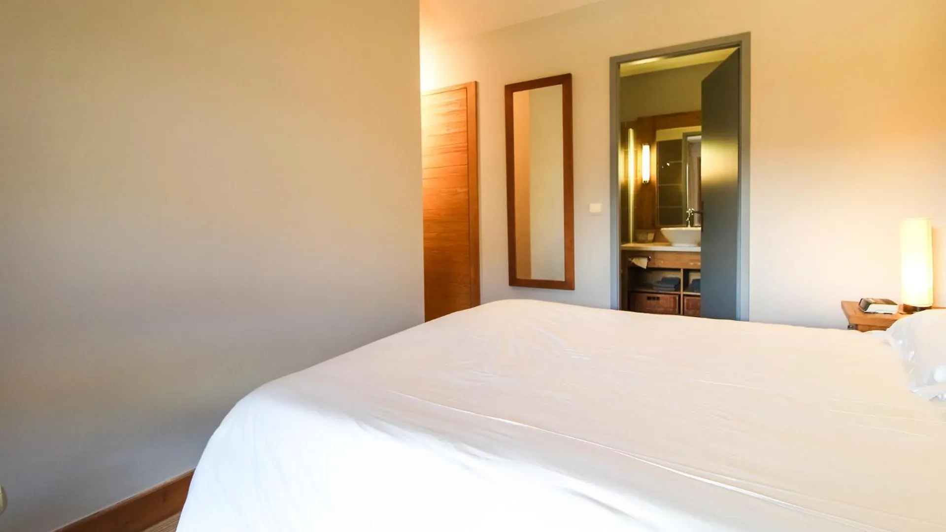 Stunning 3-Bedroom Apartment With Mountain Views Flaine
