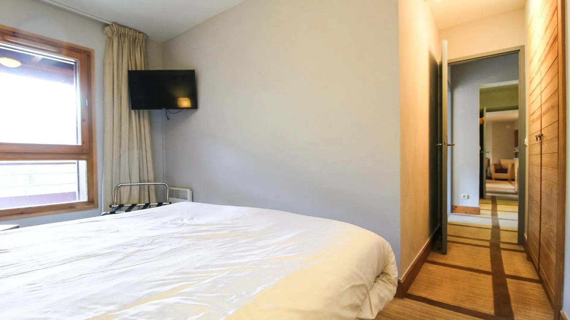 Stunning 3-Bedroom Apartment With Mountain Views Flaine 0*,