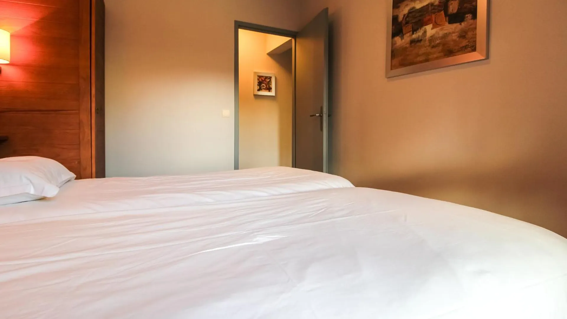 Stunning 3-Bedroom Apartment With Mountain Views Flaine 0*,