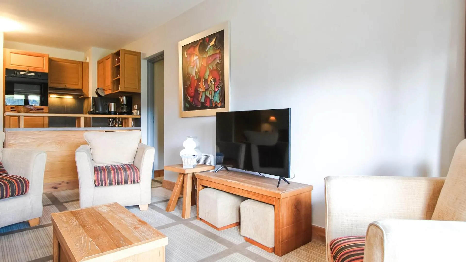 Stunning 3-Bedroom Apartment With Mountain Views Flaine