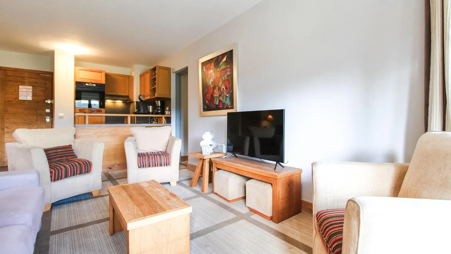 Stunning 3-Bedroom Apartment With Mountain Views Flaine